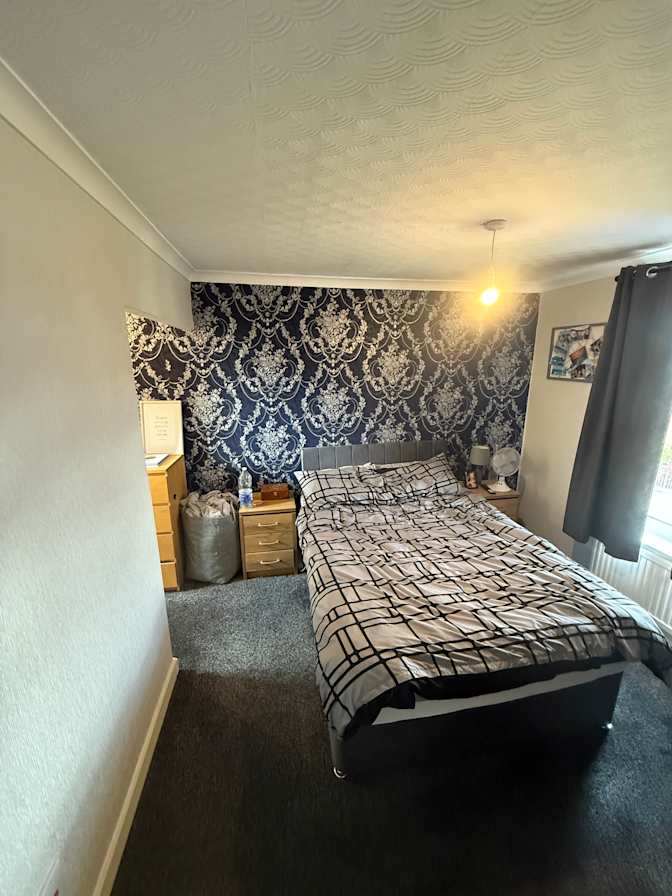 Photo of Isaac's room