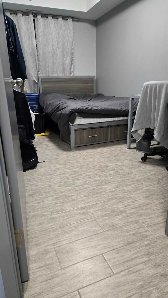Jiwoo's room