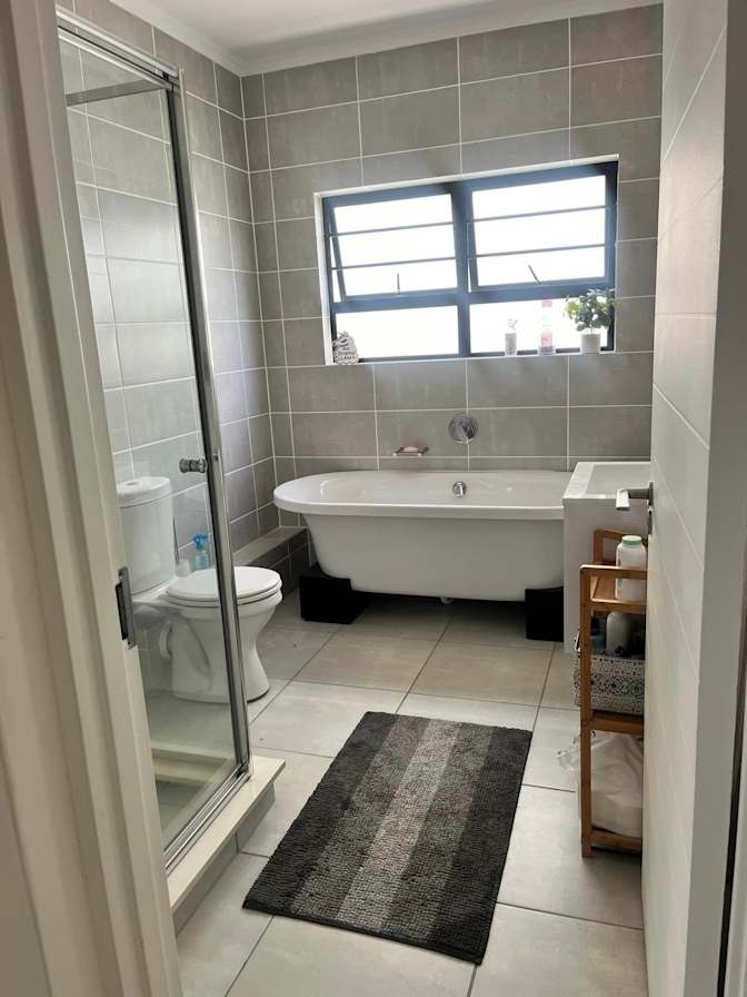 Photo of Rochelle's room