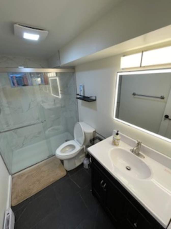 PABLO MERCADO's room