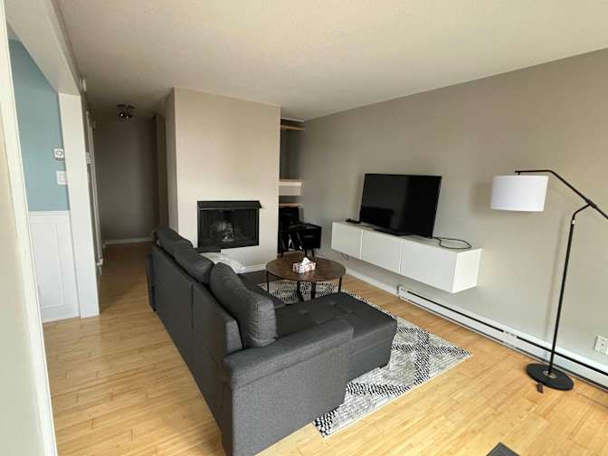 Genevieve Santos's room