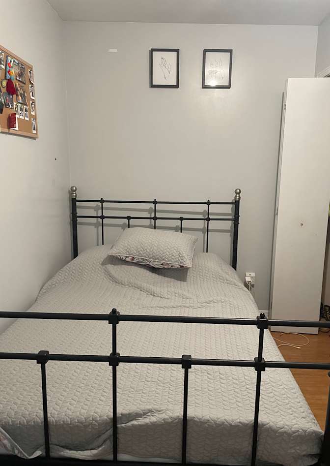 Adriana Balarezo's room