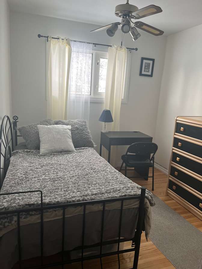 Photo of Angela Rinella's room