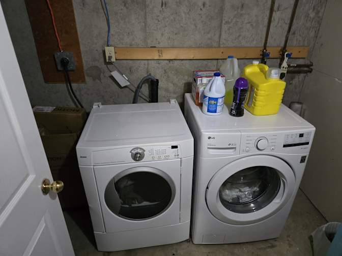 Oluwamayomikun Akinfenwa's room