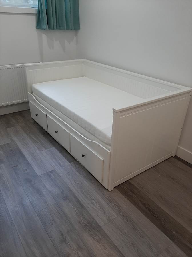 Photo of Oliver's room