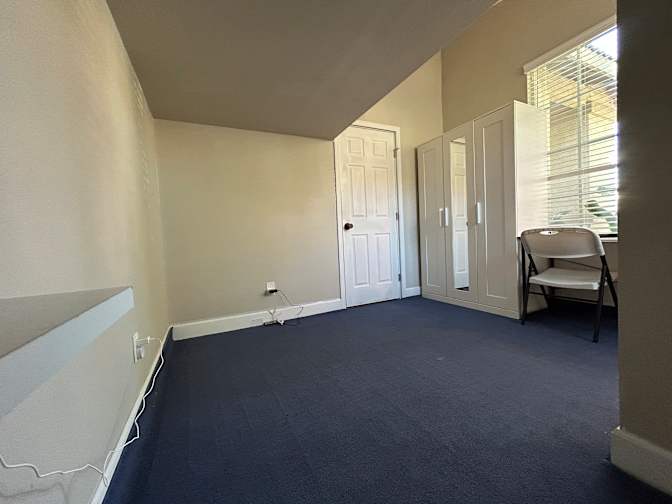 Photo of Tracy's room