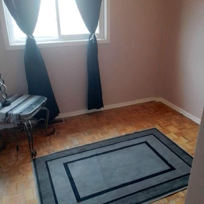 Lindy Crocker's room