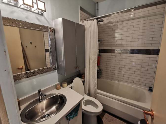 Photo of Gary's room