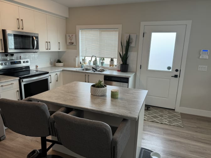 Taylor  Wilson's room