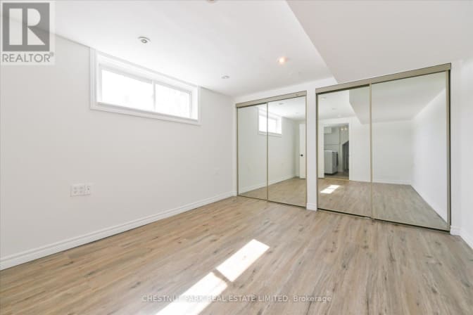 yasamin abdolvahabi's room