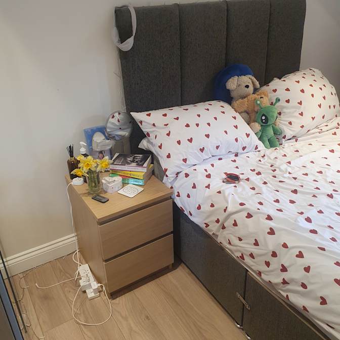 Photo of Kayleigh's room