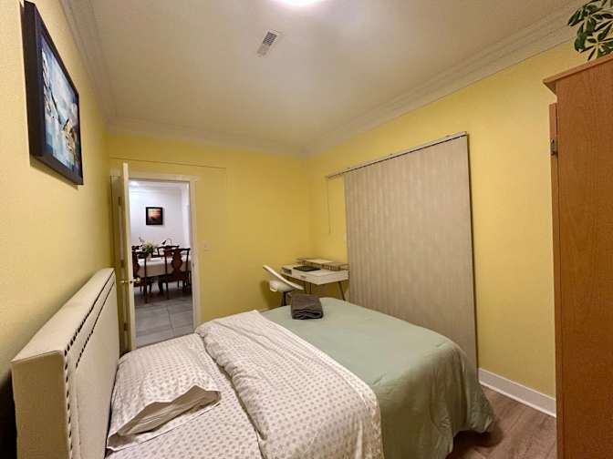 Photo of T G's room