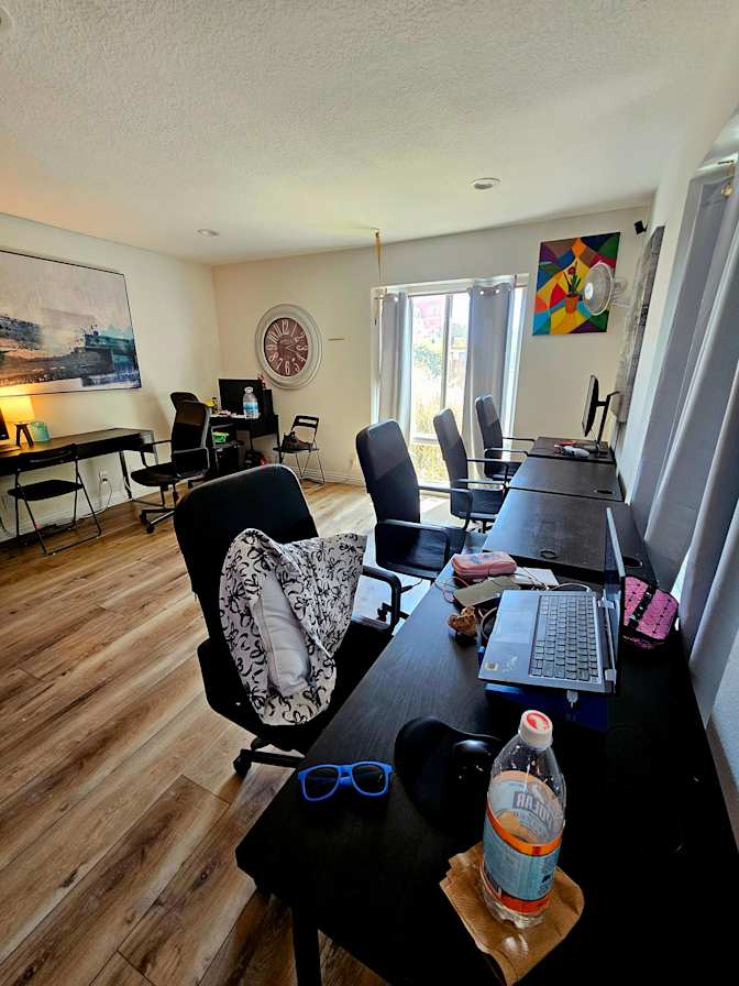 Photo of Geoffrey's room