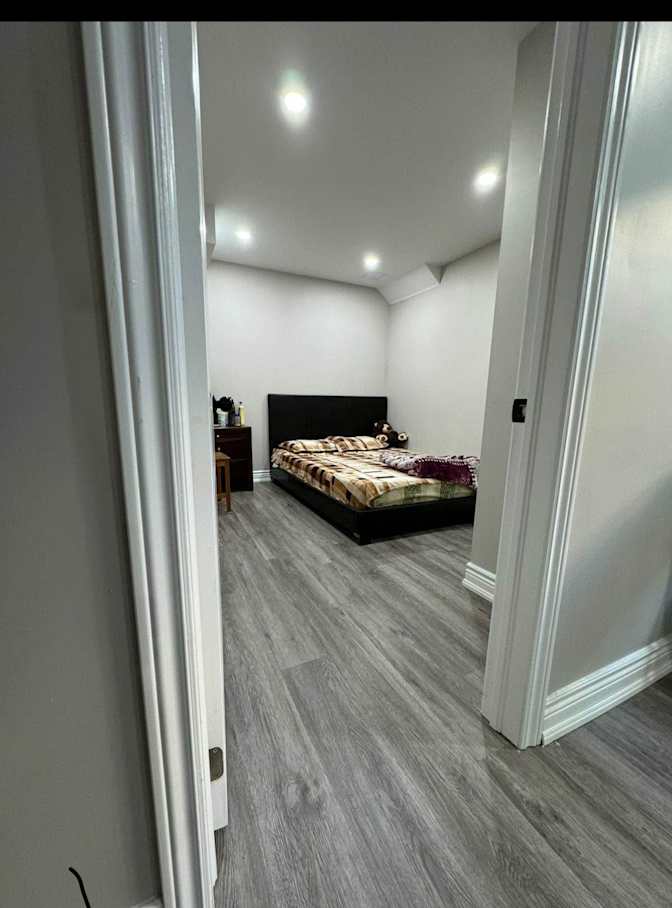 Jasmine Grewal's room