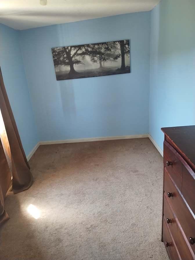 Photo of Dustin Galley's room