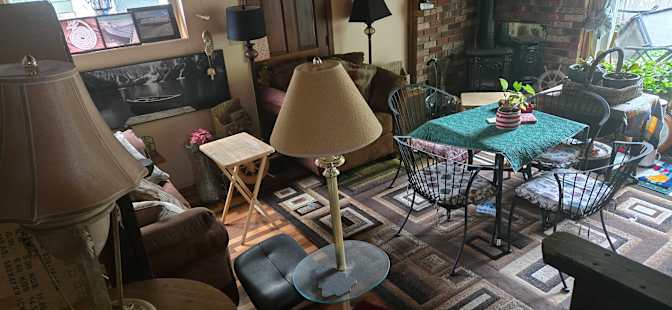 Photo of DIANNE BELLIVEAU's room