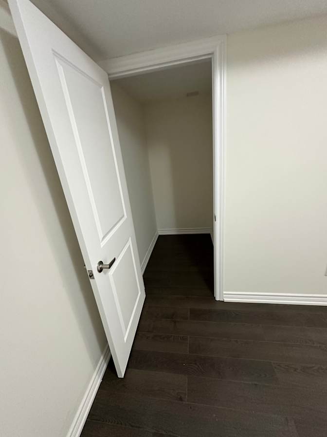 Shuning (Jane) You's room