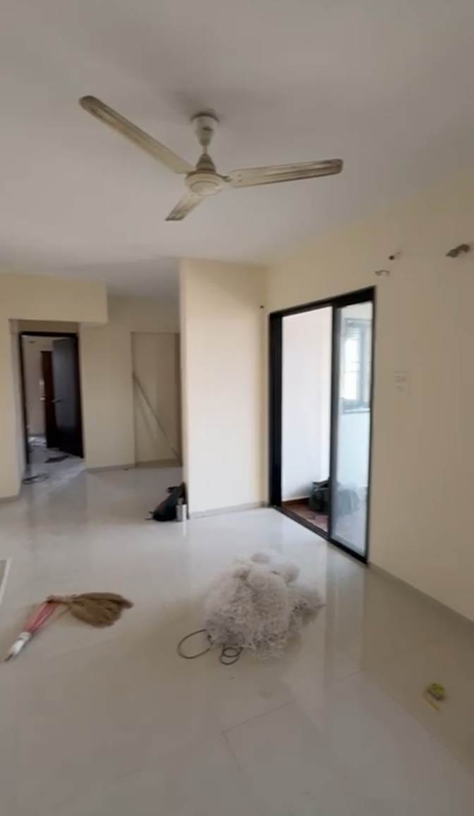Photo of Avnii's room