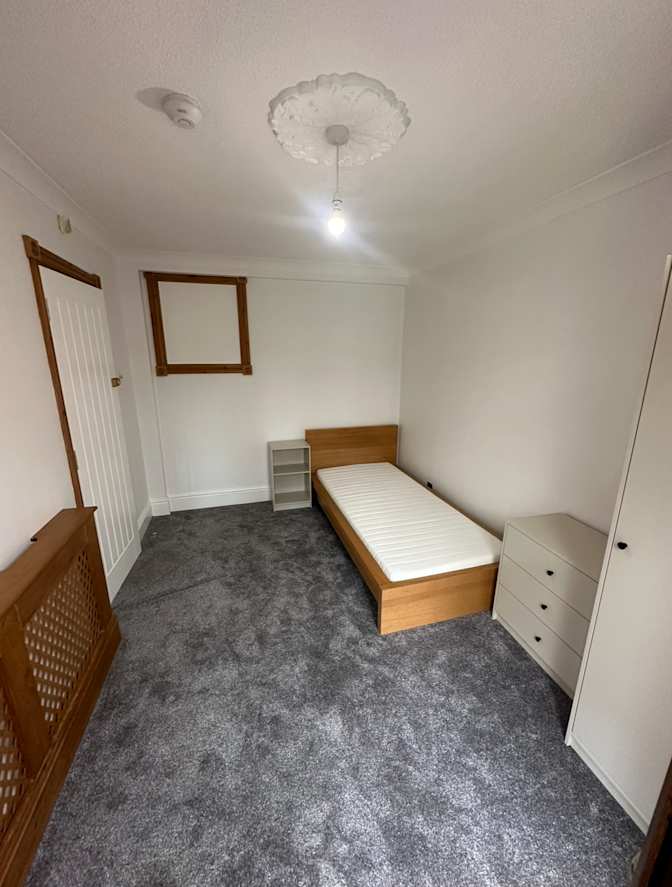 Photo of James's room
