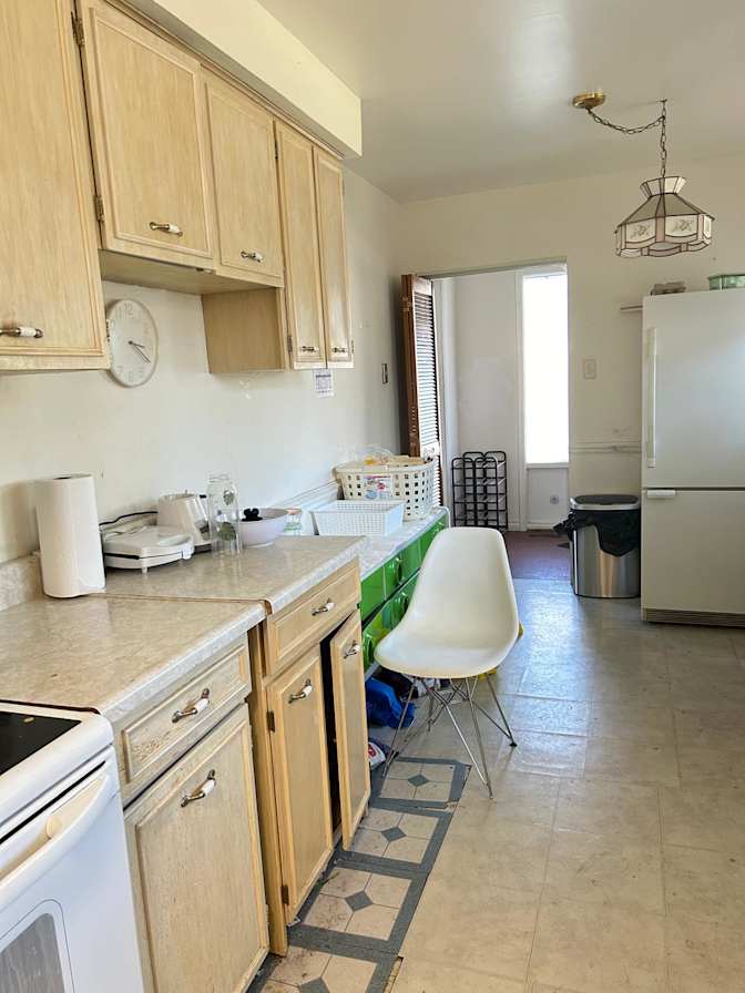 Photo of Jyotish's room