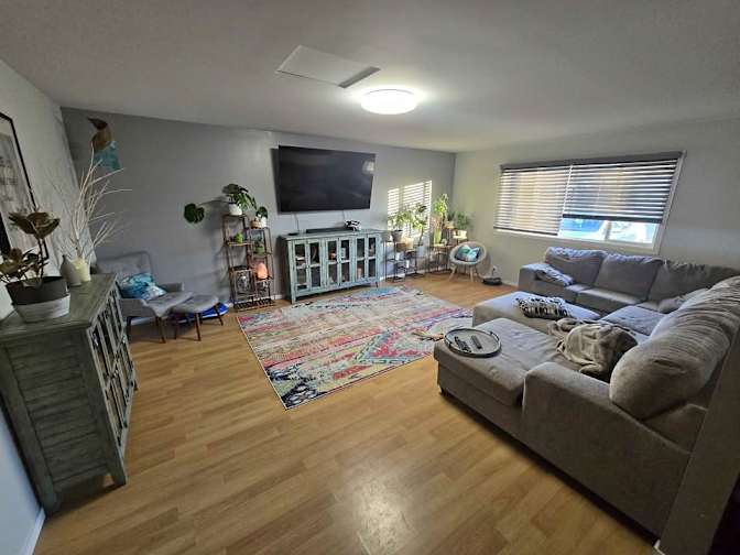 Photo of Ren's room