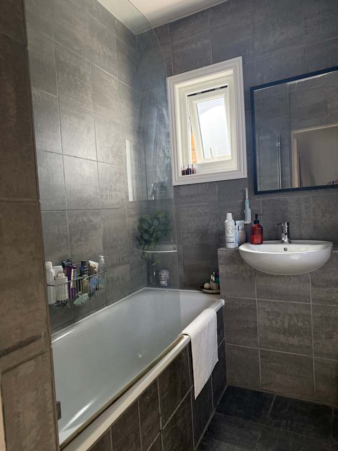 Photo of Ellie's room