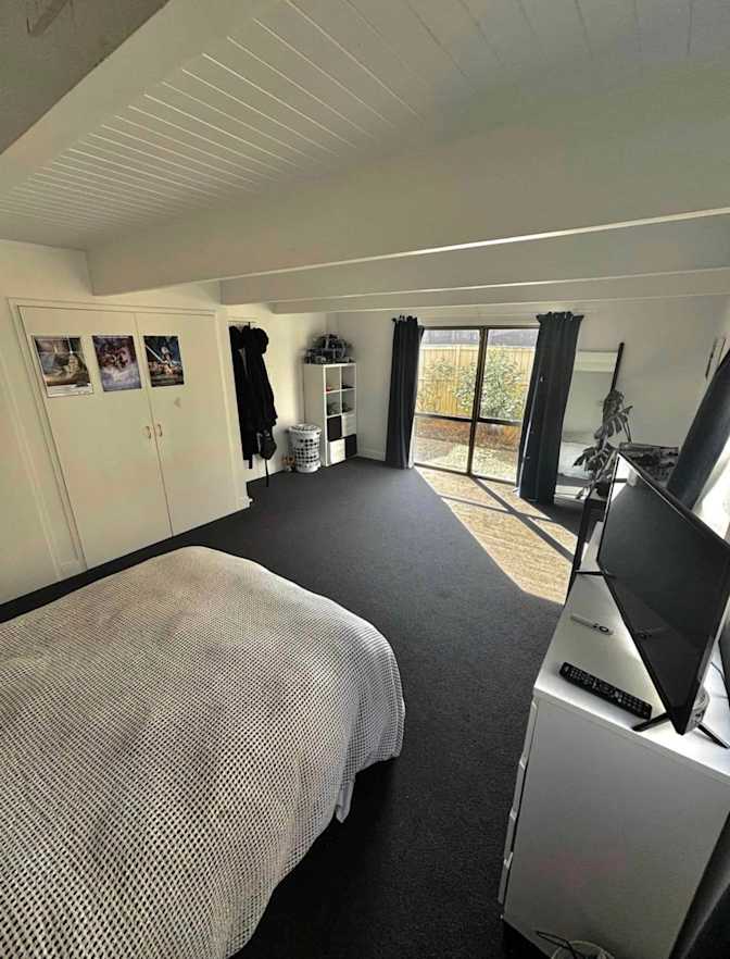Photo of Antony's room