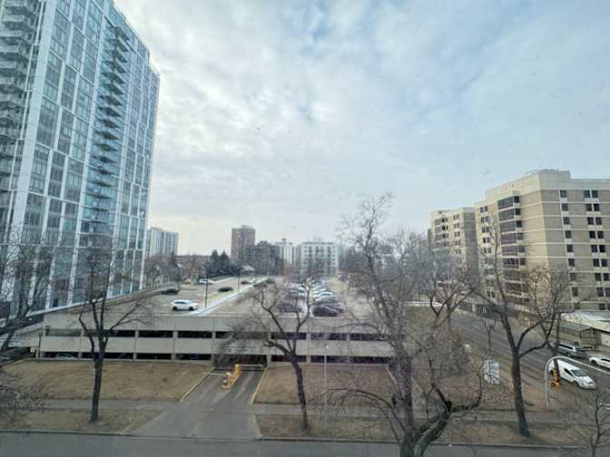 Melike Buyurgan's room