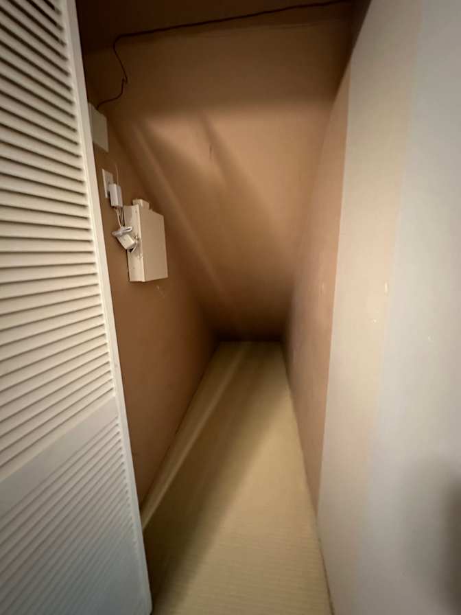 Basement Suite's room