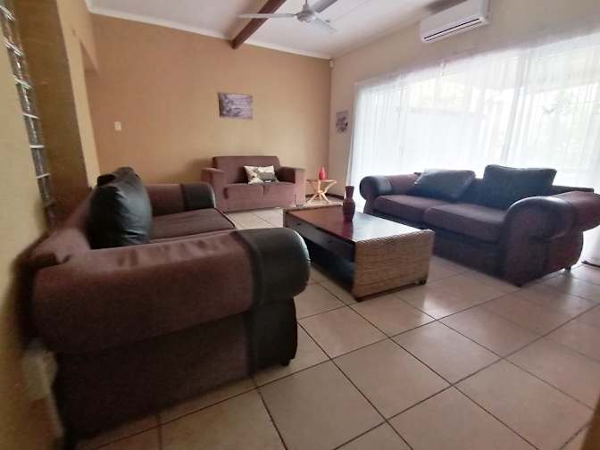 Photo of Kubashnee's room