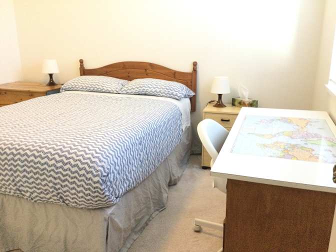 Cléo and Carl's room