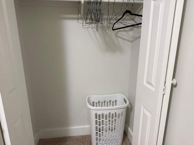 Mohsen Ahmadpour's room