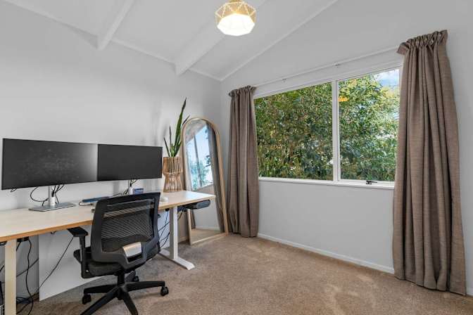 Photo of Christine James's room