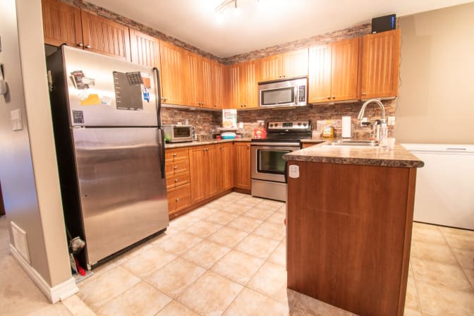 Hammad Hassan's room