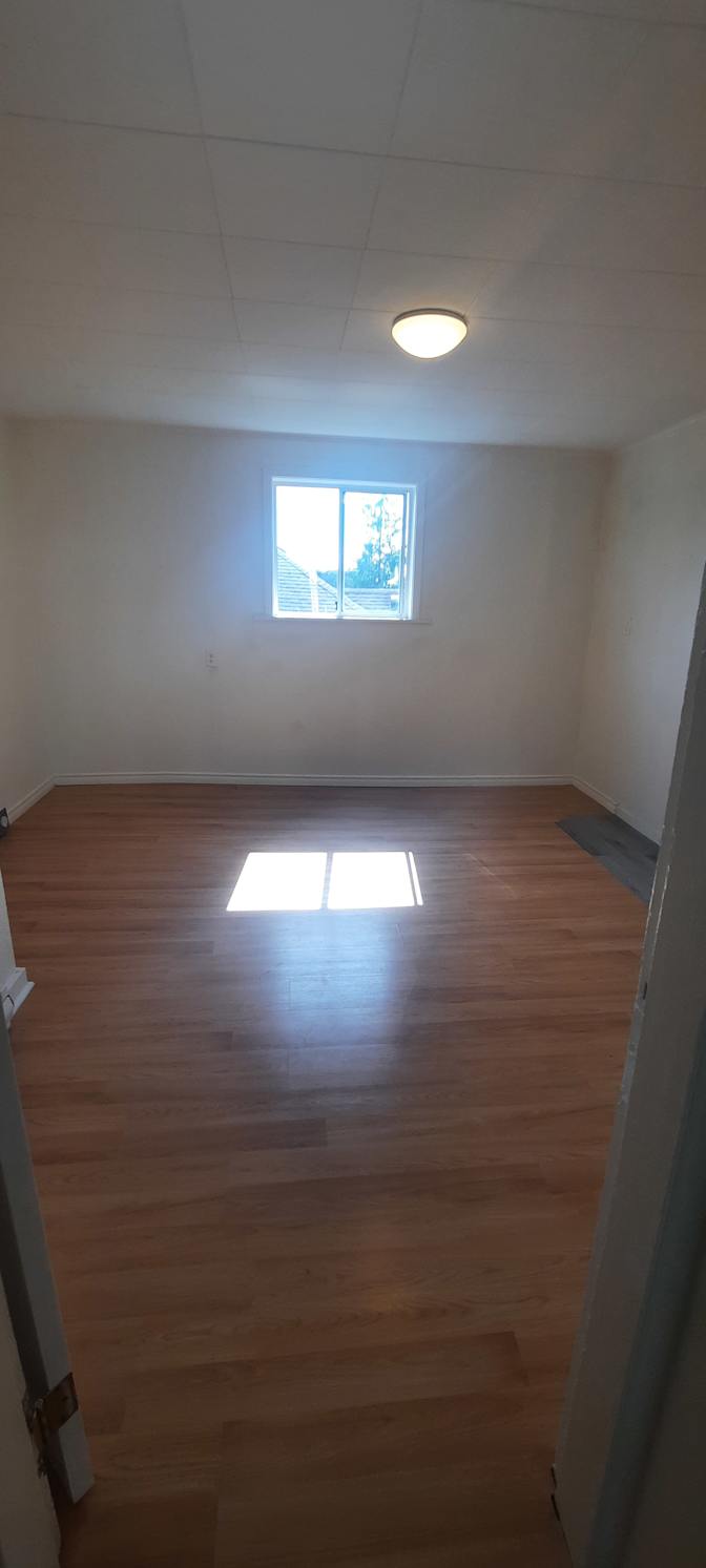 Private room to rent in share house Esquimalt, Briti... Roomies.ca