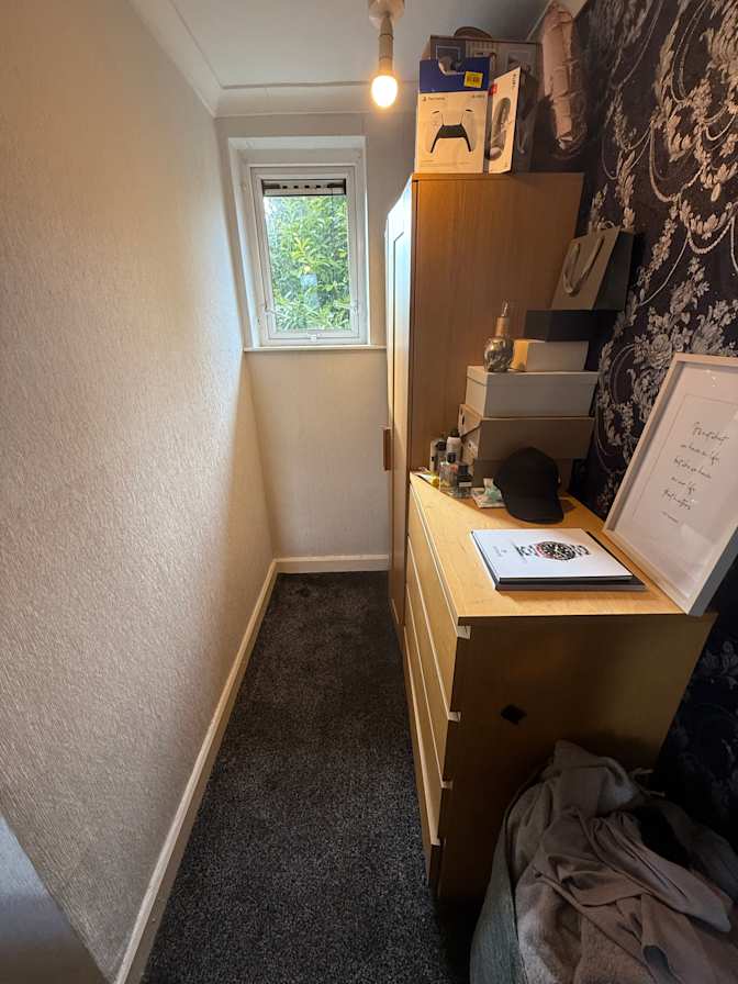 Photo of Isaac's room