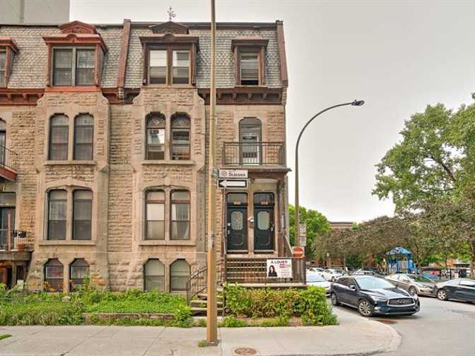 Pierre-Antoine's room