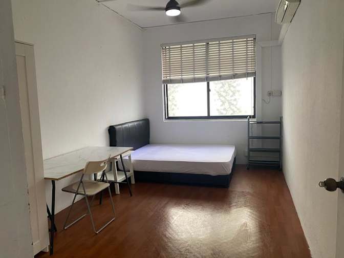 Photo of Customer Enquiry's room