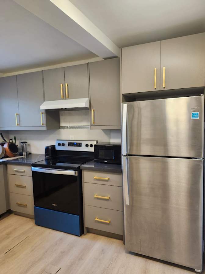 Meisam Rostaminia's room