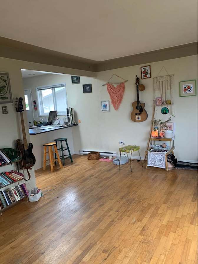 Antonio De Luca's room