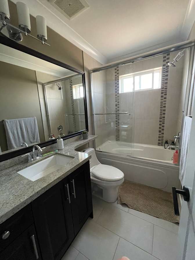 Veronica Baca Cesar's room