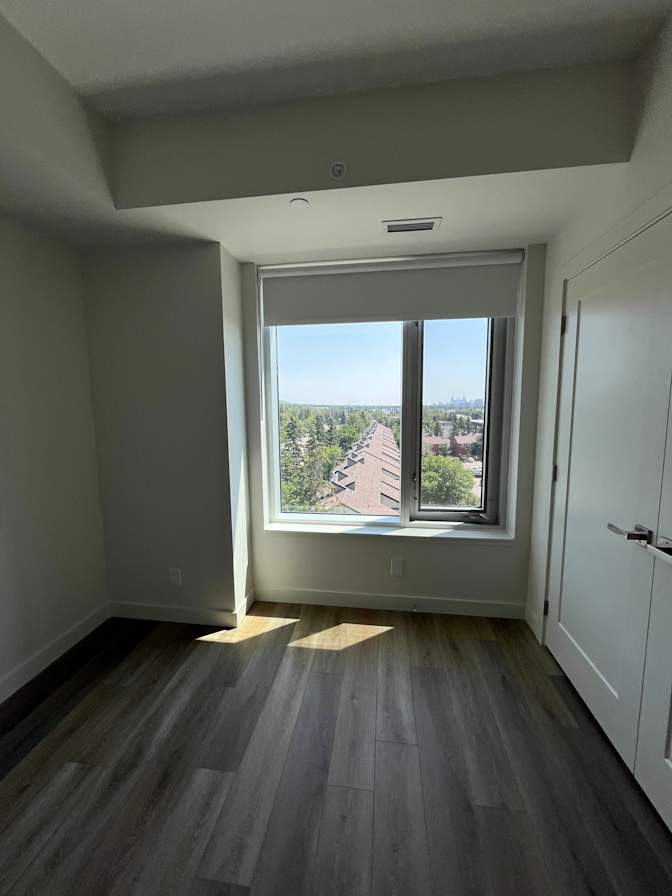 Jennifer Grob's room