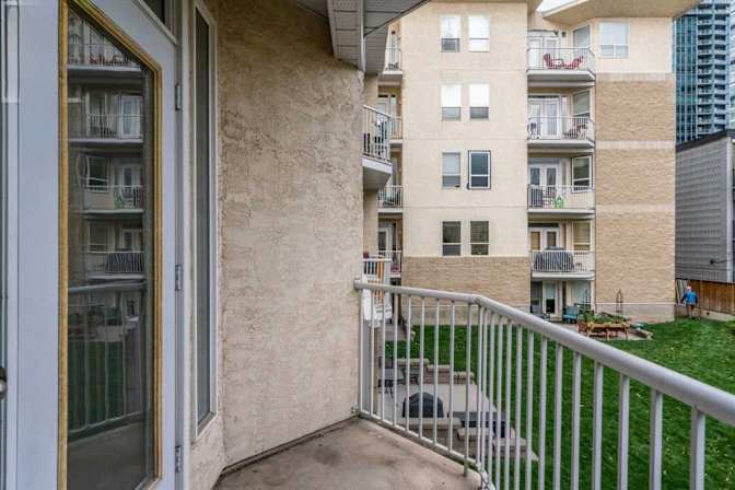 Tolobi Rental's room