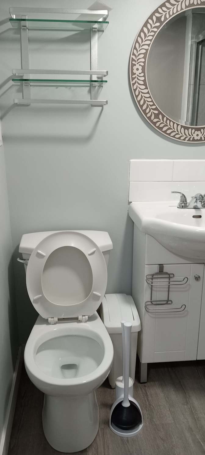 Brentwood House's room