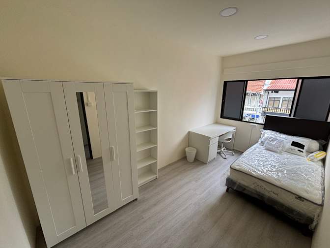 Photo of Harry Lee's room