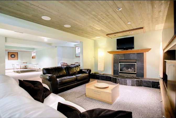Canmore Rental's room