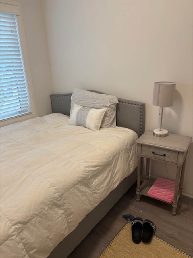 Photo of Joan Less's room