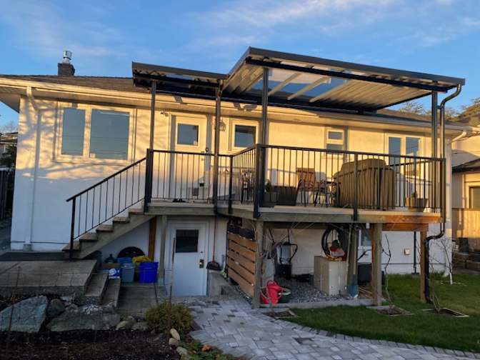 Oksana Friesen's room