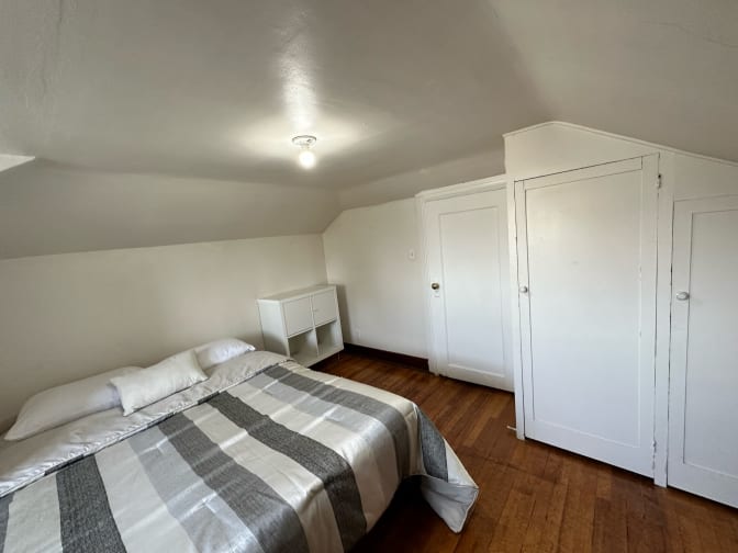Photo of Homebase's room