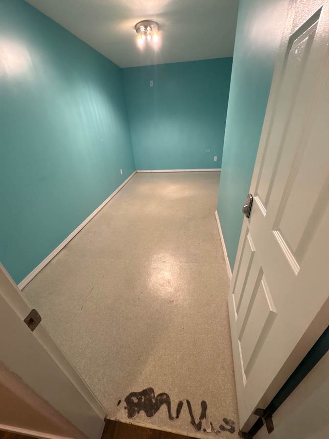 Shania Oldaker's room